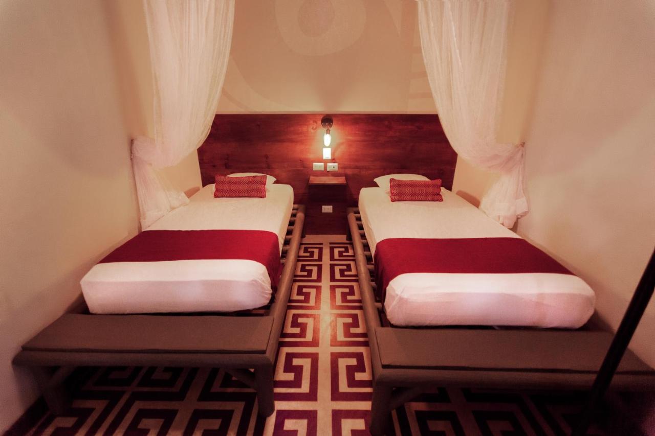 Jungle Lodge Tikal Hostal ภายนอก รูปภาพ