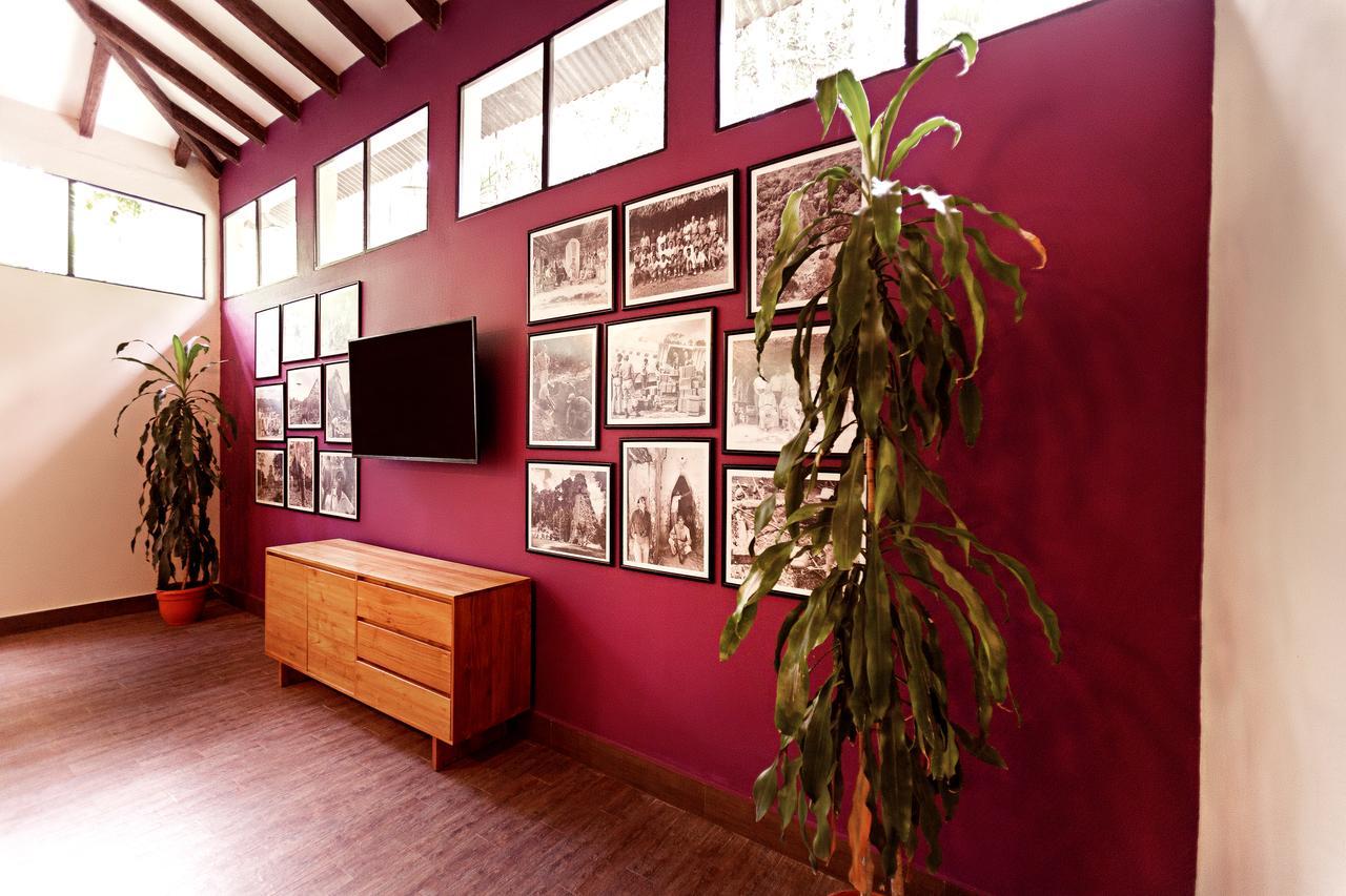 Jungle Lodge Tikal Hostal ภายนอก รูปภาพ