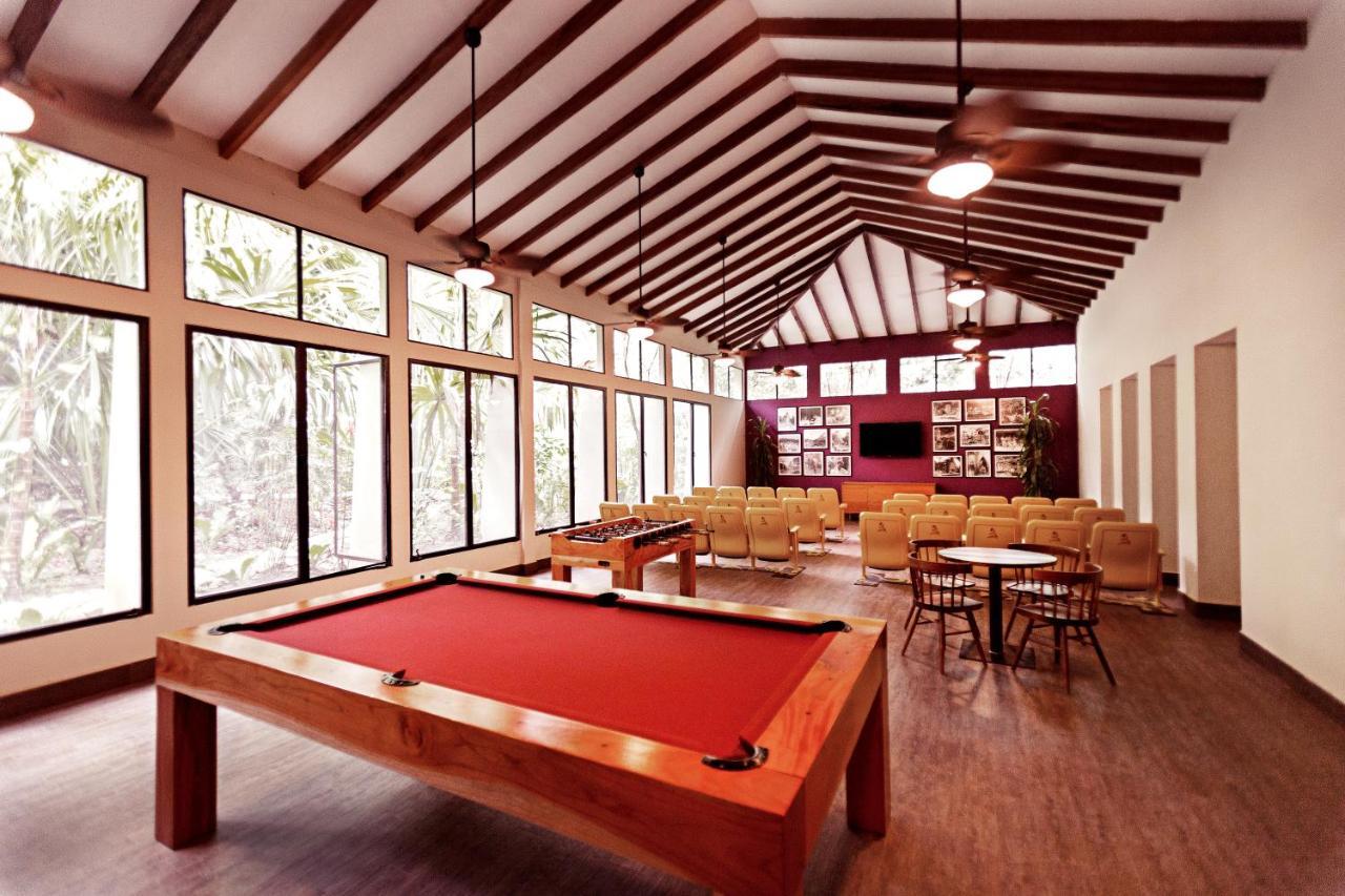 Jungle Lodge Tikal Hostal ภายนอก รูปภาพ